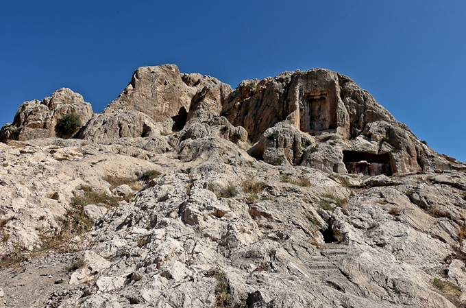 Հայրենագիտութիւն-Հայրենասիրութիւն 10 - Քալէ կամ Մհերի Դուռը